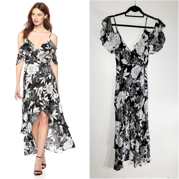 Bardot Flutter Sleeve Elastic Dress